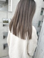リバレッジ 広尾(Leverage)&nbsp;ハイライトベージュ切りっぱなしロブ【広尾、恵比寿】担当:尾上