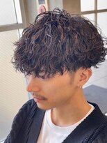 エリマ 調布(elima)&nbsp;ツイストスパイラル/波巻きパーマ/束感マッシュ/フェードカット