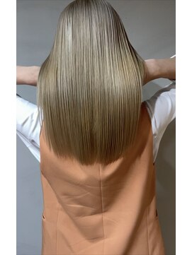 ファボ(favo.) 【favo.】White beige