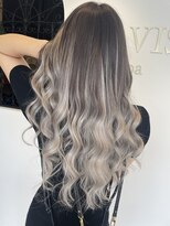 ラビス 浦和(Lovis) デザインカラー/レイヤーカット/ウェットヘア/夏のヘアアレンジ