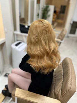 カリーナ(CARINA) ハイトーンカラー/ブロンドベージュ