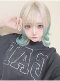 ホワイトペールグリーンエンドカラージェンダーレスウルフ