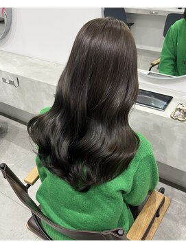 エマ 日吉(emma) 【emma RINA】透け感オリーブベージュ