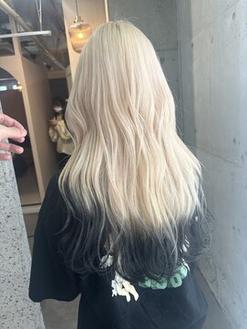 ラニヘアサロン(lani hair salon) ブロンド/グラデーション/裾カラー/ブラックデザイン