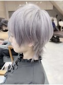 ウルフレイヤー　ウルフカットジェンダーレスホワイトグレージュ