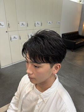 バース バイ ハピネス(BIRTH by happiness) フェザーショート/フェザーパーマ/毛流れパーマ