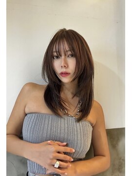 ピア(Pia) お家での再現性のあるフェミニンレイヤー