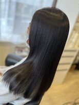 コア フィール ア デイ(COIFFURE A DAY)&nbsp;【インナーカラーネイビー】M3D酸熱融合トリートメント