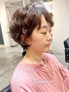 ソト 銀座(soto.) ハイライトカラー/くびれヘア/レイヤーパーマ/ミニボブ[銀座]