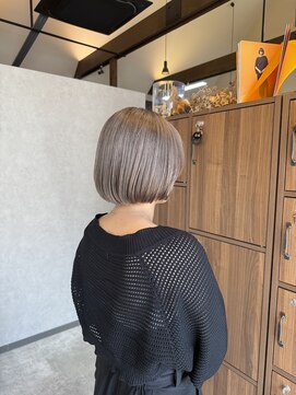 ブランカヘアー 西尾(BLANCA HAIR) グレージュ
