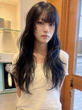 ラパンセ ブルー(LA PENSEE BLEU) ハッシュカット　レイヤー　シャギー　くびれヘア　韓国