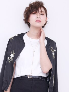 エムスラッシュ 新百合ヶ丘(M.SLASH) 【M.SLASH】無造作ウェーブで都会的レディスタイルa