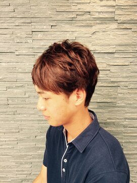 デラメアウープウープ(de.la.mair woop woop) 少しアシンメトリーなオシャレショート