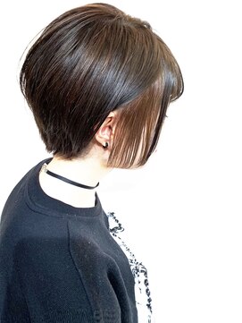 ラ モンターニュ ヘアー(La.montagne hair) 【La.monta gne】インナーカラー♪愛されショート☆
