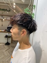 エル(EL by green)&nbsp;【YUKI】ショートレイヤー×ツーブロック×刈り上げ