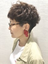 ビューティーマーケット アングゥ イオンモール名取(BEAUTY MARKET ungu)&nbsp;刈り上げパーマスタイル