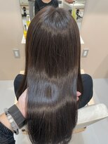 シダ(sida) 柔らかくしなやかヘアに