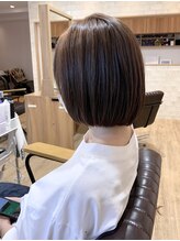 ソッリーソ ヘア(sorriso hair) 【sorriso haiｒ桜山】大人ナチュラル切りっぱなしワンレンボブ