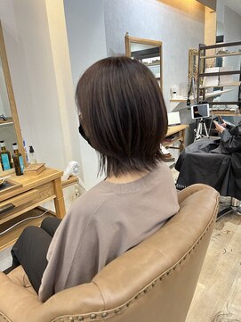 ジーニー(GeeNY) ミニくびれレイヤースタイル