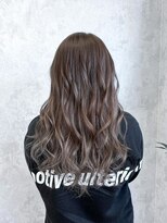 デミヘアー(Demi hair) ハイライト×アッシュラテベージュ