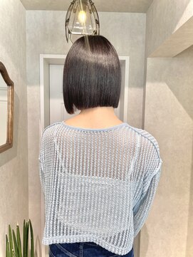 ゼスト クレス(ZEST Cres) 【立川CRES三木】ぷつっとラインミニボブ