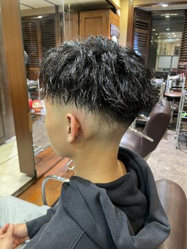 リットジェンツ 千葉(Lit Gents) フェードカット&ツイストパーマ