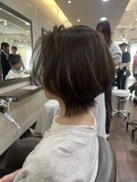 ヘアーアンドメイク ビス(HAIR&MAKE bis) ショートカット/ひし形/ショートボブ/30代/40代/50代【松苗学】