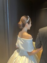 エメティ(Aimerty)&nbsp;下めシニョン