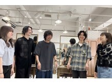 レガロ(REGALO)の雰囲気（インナーカラー、髪質改善など多様なメニューをご用意[白髪染め]）