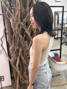 ソーソー(SoSo) 《SoSo》かき上げスタイル×アッシュグレージュカラー