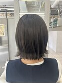 【スタイル】切りっぱなしボブ×オリーブベージュ