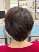 くせ毛ショートカットスタイル