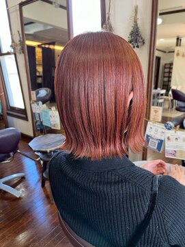 美容室 メザミー MESAMIES 小顔外はねくびれナチュラルピンク大人かわいい20代30代40代