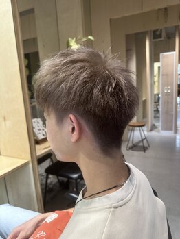 クツロギ(kuturogi)の写真/【王子駅徒歩1分】トレンドスタイルからビジネススタイルまで、ON/OFF楽しめる万能スタイルをご提案!