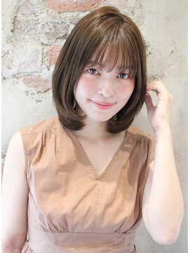 アフロート ルヴア(AFLOAT RUVUA) AFLOAT RUVUA　高橋京佳の『30代４０代年齢問わず人気レイヤー』