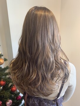 ルチナ 秦野(Lucina) デザインカラー/ハイライト/ミルクティーベージュ