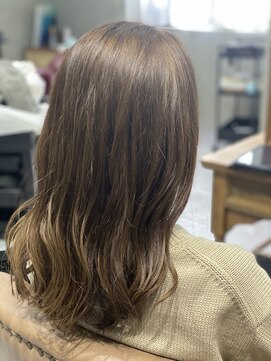 ジル(JiL) 白髪ぼかしハイライト