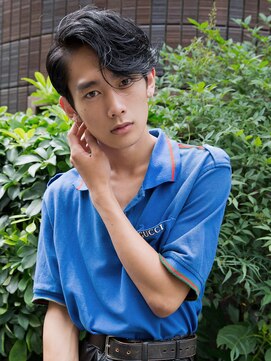 ハニーシブヤ(HONEY shibuya) アシンメトリー無造作ショート/ニュアンスパーマ/黒髪