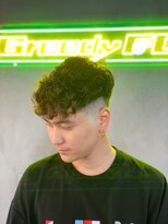 グリーディーフォックス 三軒茶屋(GreedyFOX)&nbsp;波巻き/マッシュパーマ/ウルフ/ハイライト<理容室>三軒茶屋