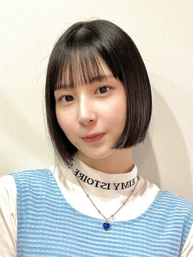 ラフ 新宿(Laff) 新宿 切りっぱなしボブ 前下がりボブ ショートボブ 髪質改善