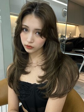 サイン 表参道(SIGN) ミディアムヘアグレージュカラーデザインカラーシルキーベージュ