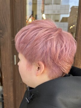 アン(Hair make un) ピーチピンク