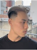 七三オールバック フェード ベージュ