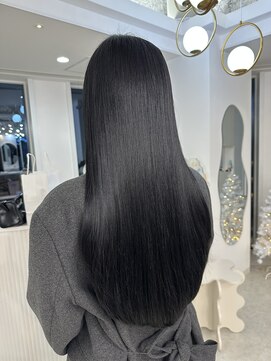 レミエ ダイカンヤマ(lemiie) レイヤーカット★ブルーブラック★ケラチトリートメント