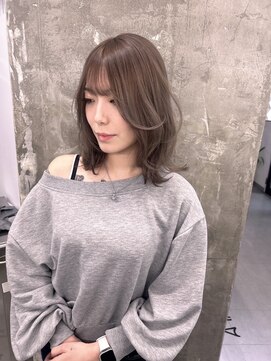 キング(K!ng) 縮毛矯正髪質改善ハイライトレイヤーカット楠葉美容室エクステ