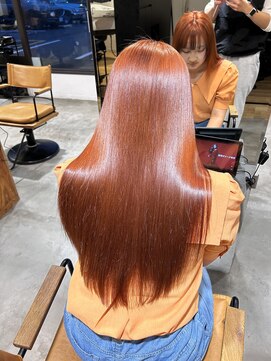 トテ(tote.) ツヤツヤブリーチカラー