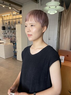 ノード(NODO) ベリーショート × ピンクベージュ