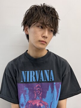 ミィ 浦和(mee) シャドウパーマ/フェザー/スパイキーショート/浦和/men's