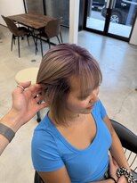 クオン 伊勢崎(QUON.) デザインカラー×ボブ