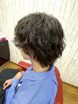 バーバー タカバタ 福井(Barber TAKABATA) サーフカール/波巻きツイストスパイラル/刈り上げセンターパート